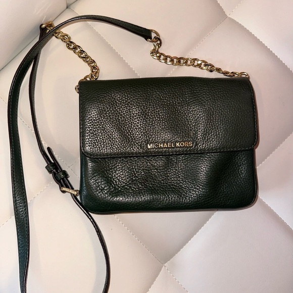 Michael Kors Green Leather Purse - Picture 2 of 3